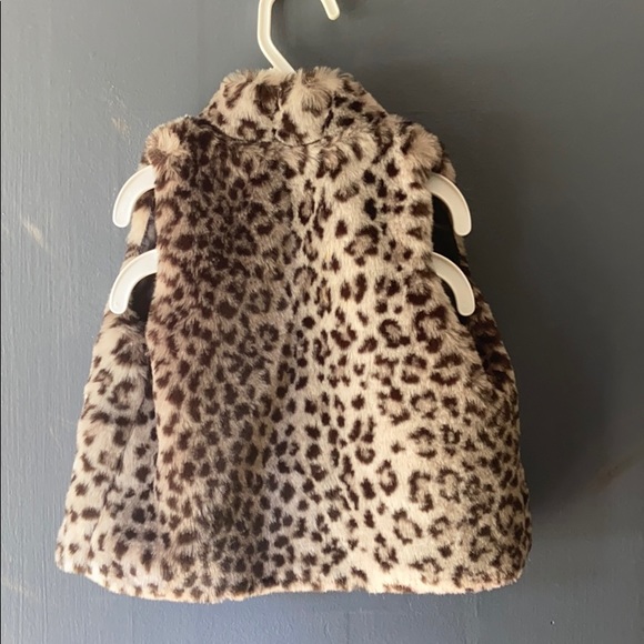 Faux Fur Vest - Picture 3 of 3